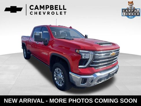 Used 2024 Chevrolet Silverado 2500 LTZ w/ LTZ Premium Package AWD/4WD image 7
