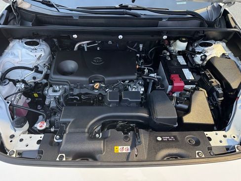 Used 2022 Toyota RAV4 XLE image 25