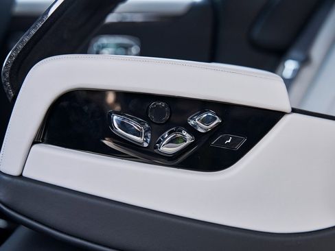 Used 2025 Rolls-Royce Ghost Black Badge image 56