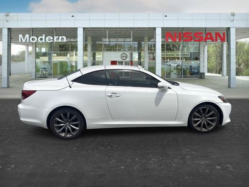 Used 2013 Lexus IS 250C w/ Luxury Pkg RWD image 6