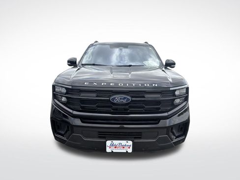 Certified 2025 Ford Expedition Max Active AWD/4WD image 3