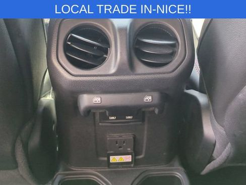Used 2021 Jeep Gladiator Rubicon AWD/4WD image 26