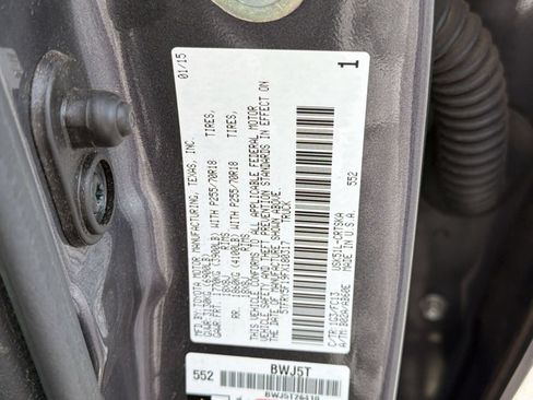 Used 2015 Toyota Tundra SR5 w/ SR5 Upgrade Package RWD image 27