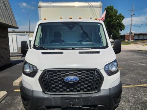 Used 2022 Ford Transit 350 DRW RWD image 3