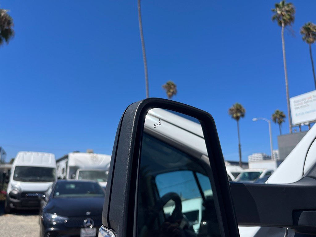 Used 2022 Ford E-Transit 148 High Roof w/ Load Area Protection Package RWD image 9