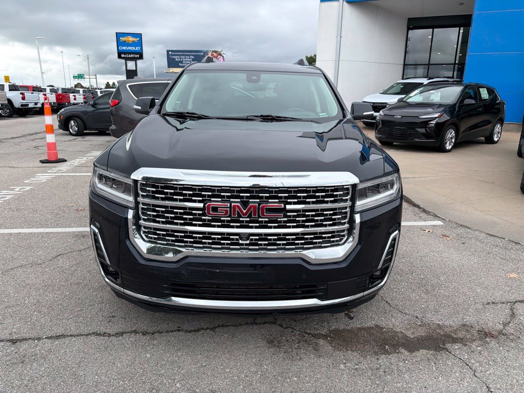 Used 2021 GMC Acadia Denali w/ Denali Technology Package FWD image 8