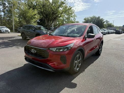 Used 2025 Ford Escape ST-Line FWD image 1