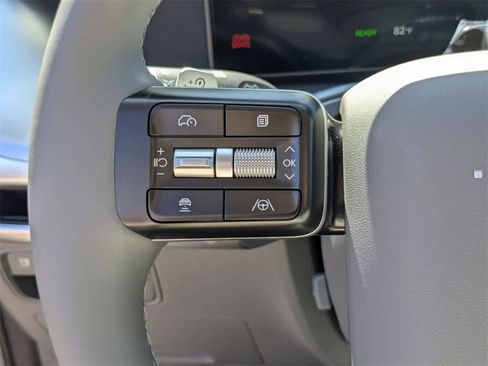 New 2026 Hyundai Ioniq 9 Limited image 24