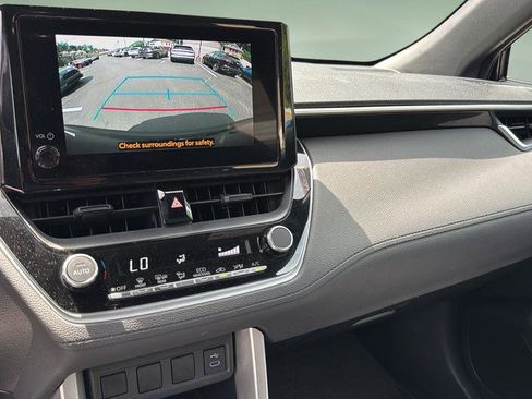 Used 2023 Toyota Corolla Cross AWD Hybrid image 26