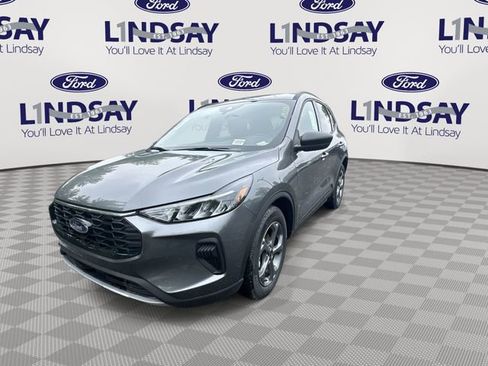 Certified 2025 Ford Escape ST-Line w/ Equipment Group 301A image 4