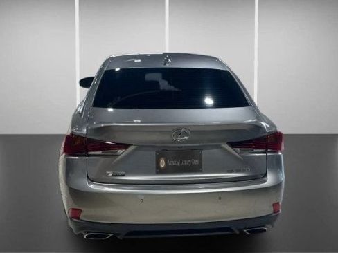 Used 2020 Lexus IS 300 F Sport w/ F Sport Package RWD image 11