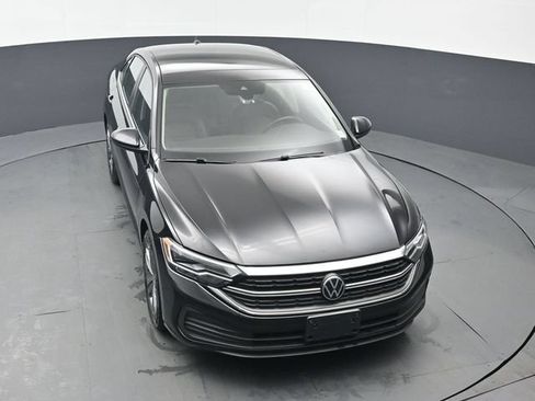 Used 2023 Volkswagen Jetta SE FWD image 42