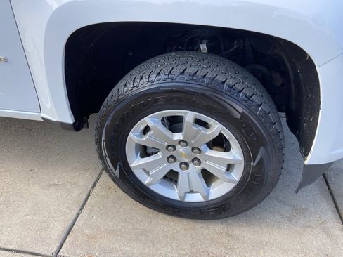 Used 2022 Chevrolet Colorado LT w/ Fleet Safety Package RWD image 32