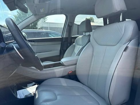 Used 2025 Hyundai Palisade SEL FWD image 9