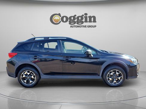 Used 2019 Subaru Crosstrek 2.0i w/ Eyesight System image 4