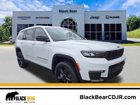 New 2025 Jeep Grand Cherokee L Limited w/ Luxury Tech Group II image 1