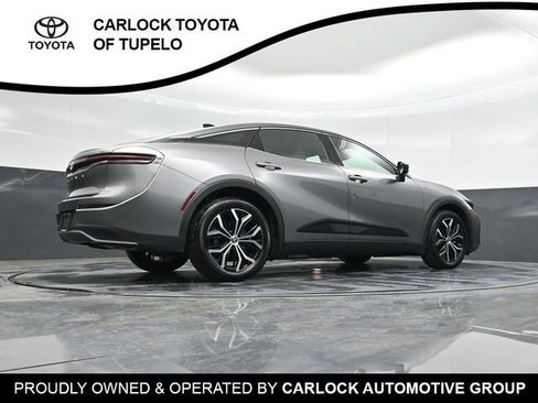 Used 2026 Toyota Crown XLE image 32