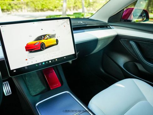 Used 2022 Tesla Model 3 Performance AWD/4WD image 23