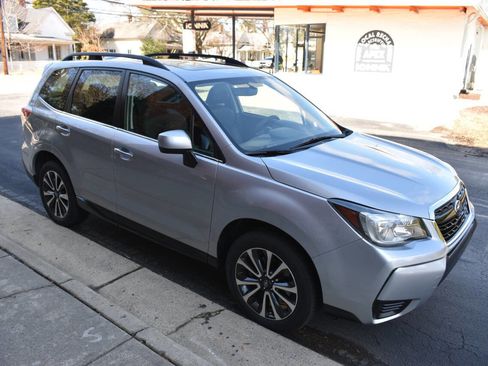 Used 2017 Subaru Forester 2.0XT Premium w/ Popular Package #2A image 40