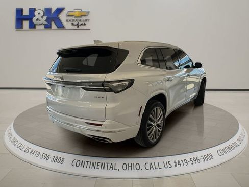 Used 2026 Buick Enclave Avenir w/ Super Cruise Package AWD/4WD image 6