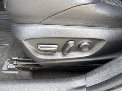 Certified 2021 Toyota Corolla XSE FWD image 22