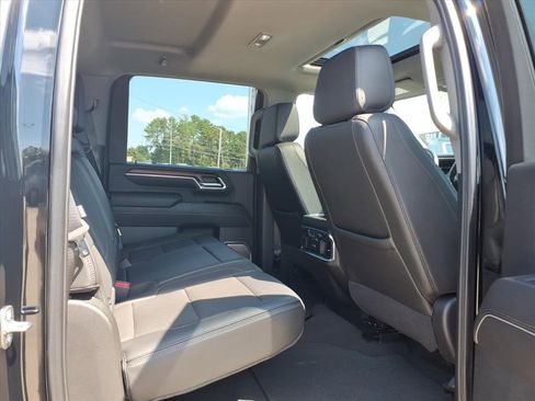 Used 2024 GMC Sierra 2500 Denali w/ Denali Reserve Package image 14