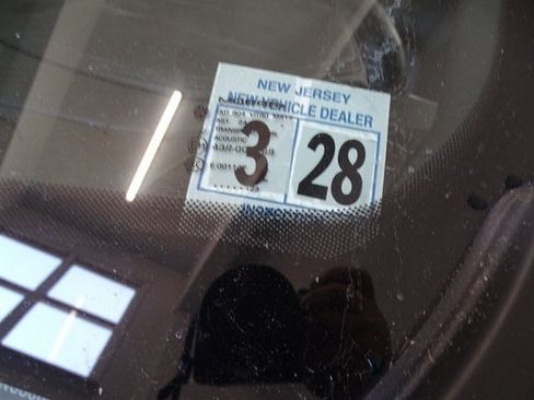 Certified 2023 RAM 1500 Laramie image 29