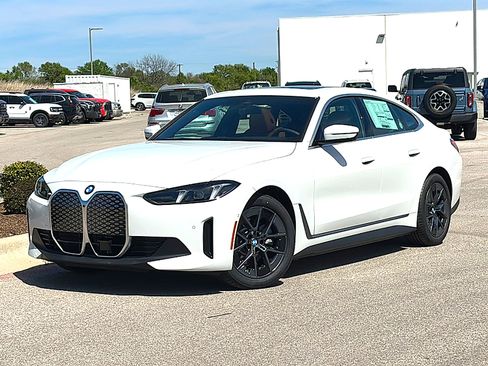 New 2026 BMW i4 eDrive40 w/ Premium Package RWD image 2