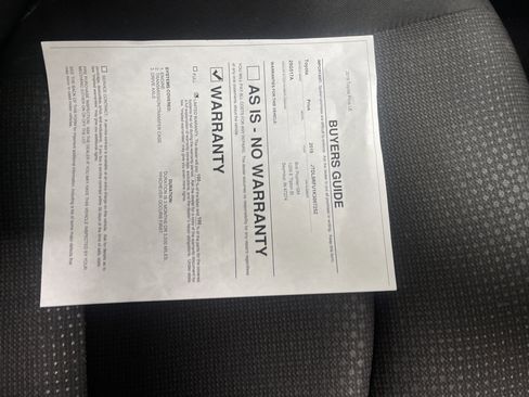 Used 2019 Toyota Prius LE image 27