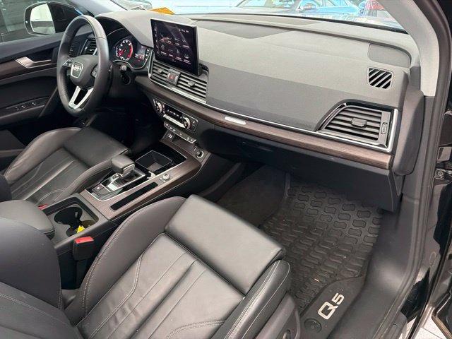 Used 2024 Audi Q5 2.0T Premium AWD/4WD image 12