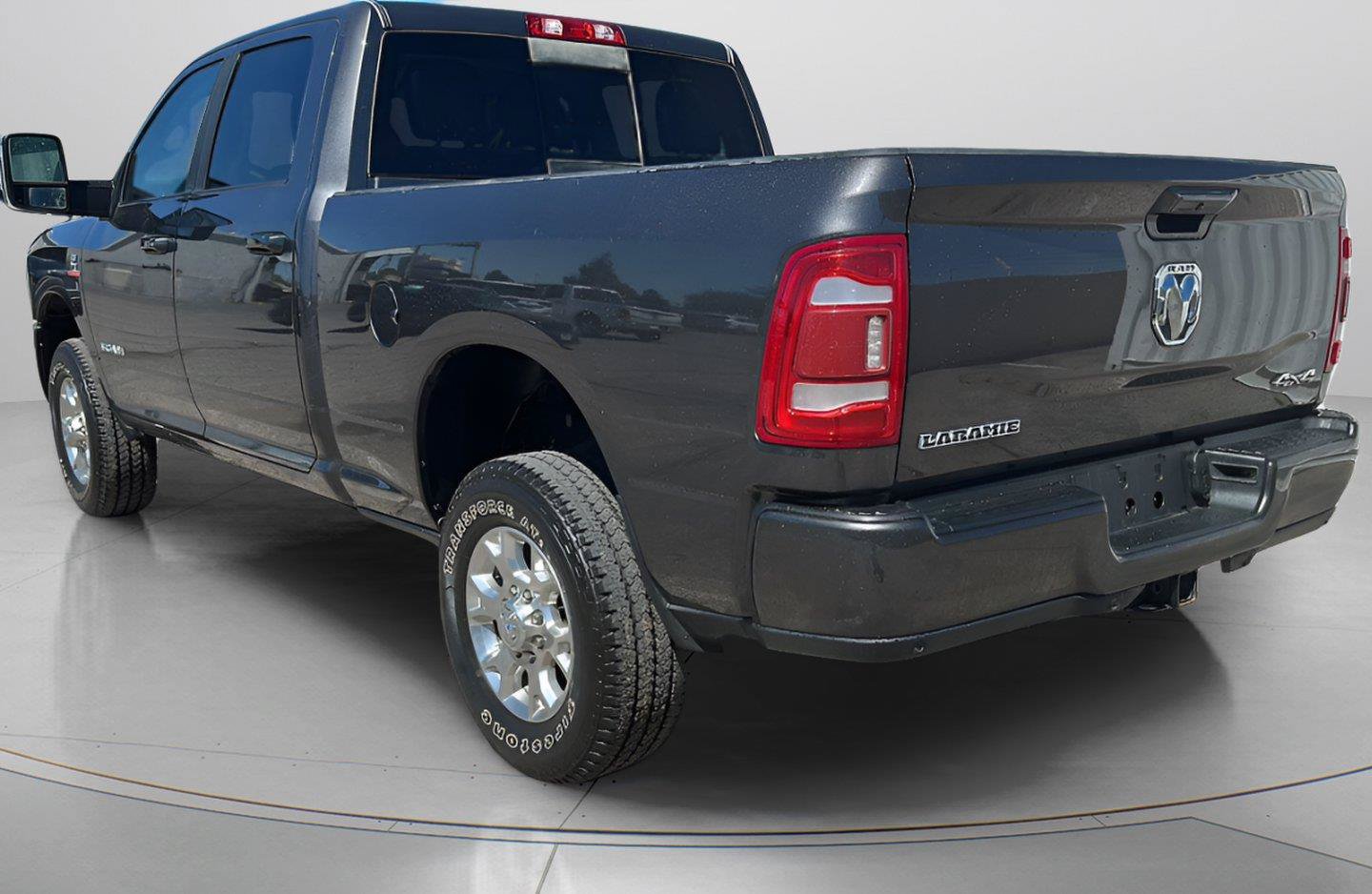 Used 2024 RAM 2500 Laramie w/ Safety Group AWD/4WD image 5