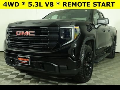 Used 2023 GMC Sierra 1500 Pro w/ Graphite Edition