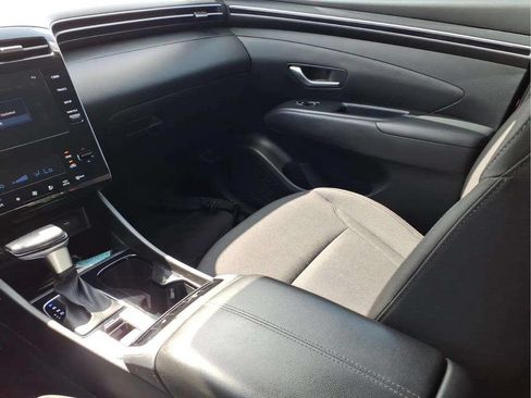 Used 2024 Hyundai Tucson SEL FWD image 11