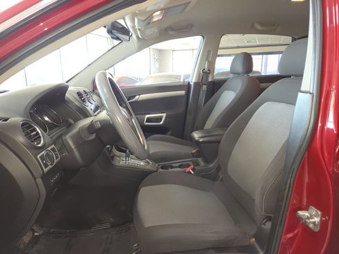 Used 2012 Chevrolet Captiva Sport LT FWD image 18