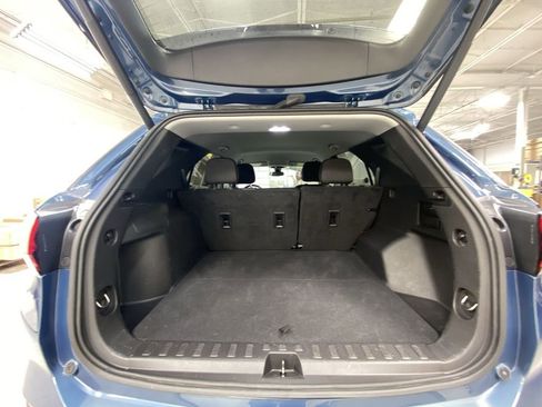 Used 2024 Chevrolet Equinox LT image 35