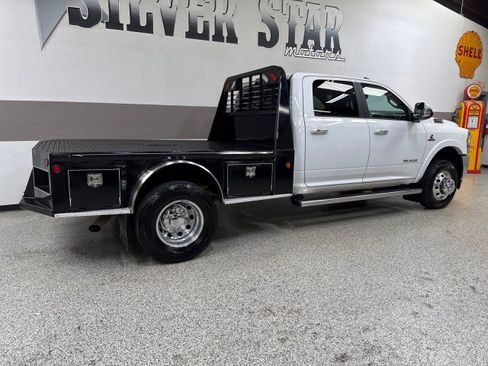 Used 2020 RAM 3500 Laramie image 46