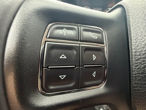 Used 2015 RAM 1500 Lone Star image 24