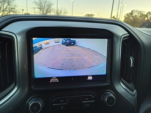 Used 2021 Chevrolet Silverado 1500 RST image 24