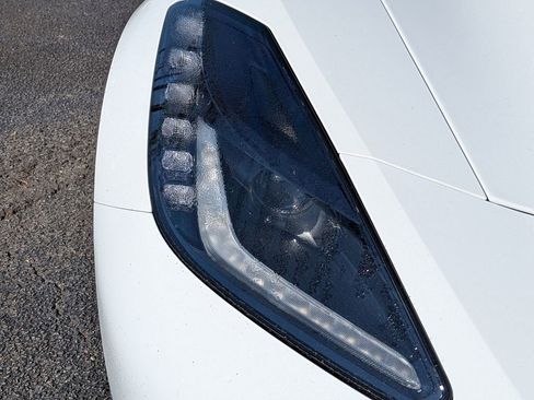 Used 2016 Chevrolet Corvette Stingray Coupe image 10