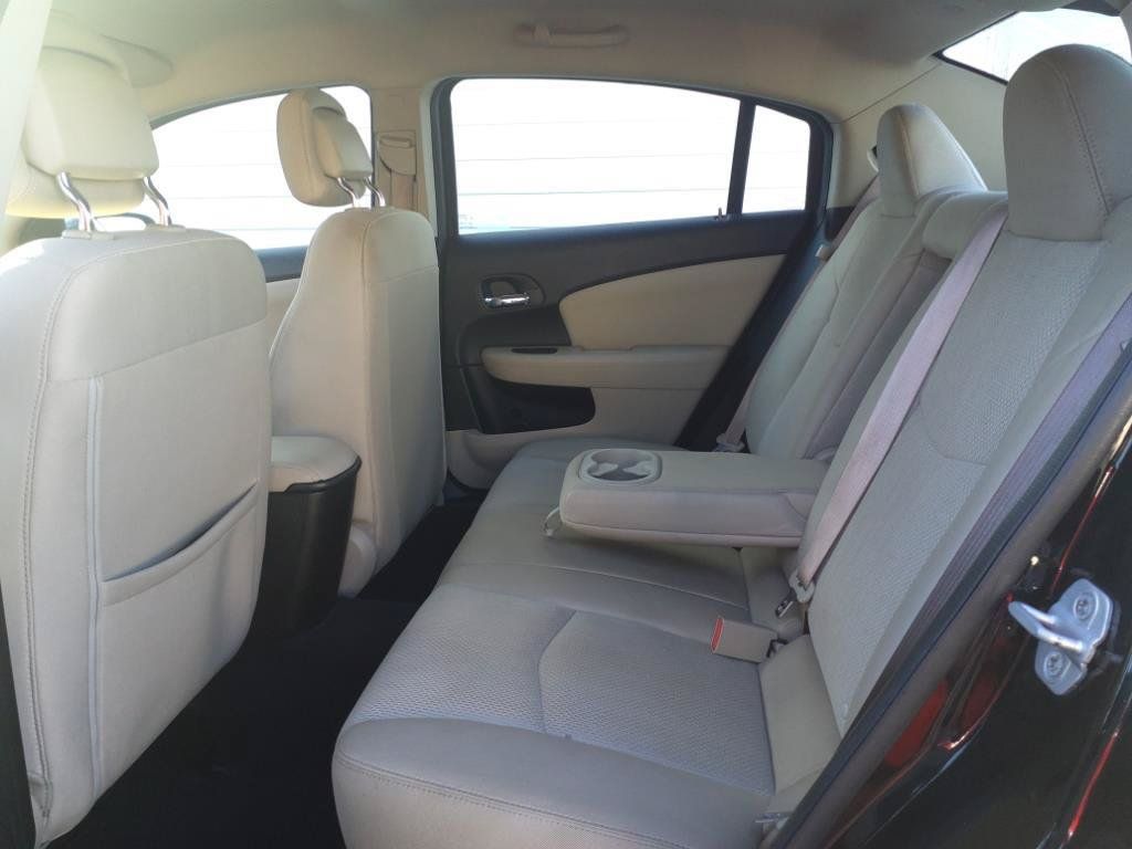 Used 2013 Chrysler 200 Touring FWD image 8