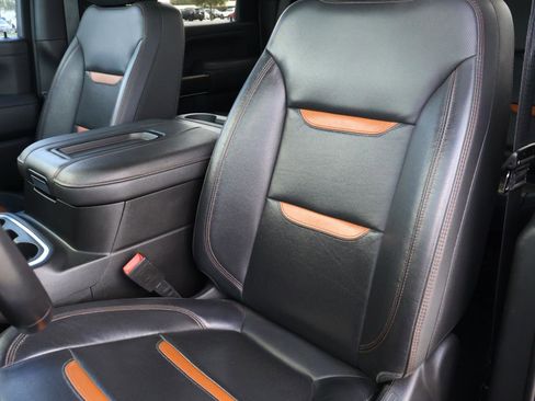 Used 2022 GMC Sierra 2500 AT4 image 14