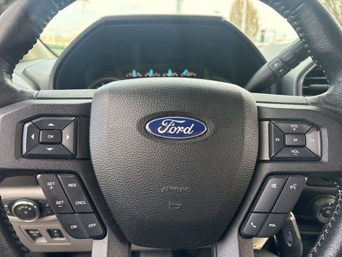 Used 2018 Ford F150 XLT w/ Equipment Group 302A Luxury image 12