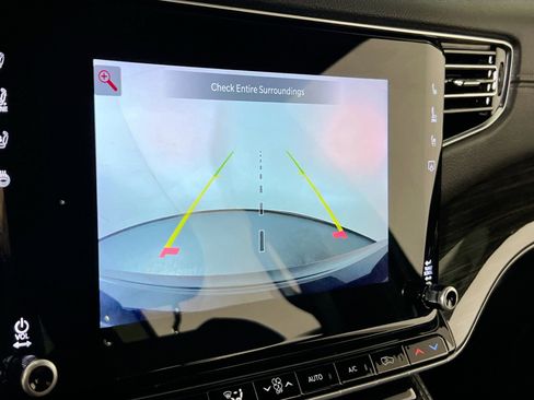 Used 2022 Jeep Wagoneer Series II image 14