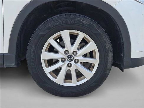 Used 2014 MAZDA CX-5 Sport w/ Bluetooth Audio Package image 21