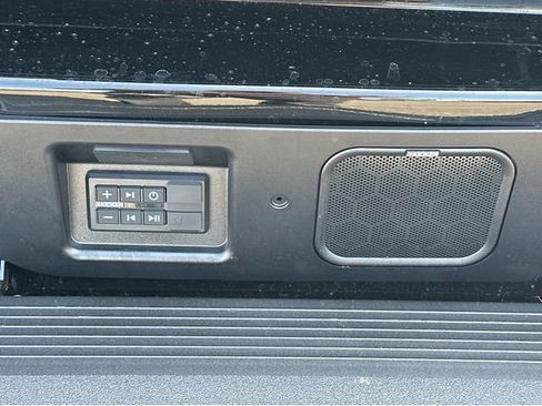 New 2026 GMC Sierra 2500 Denali Ultimate AWD/4WD image 13