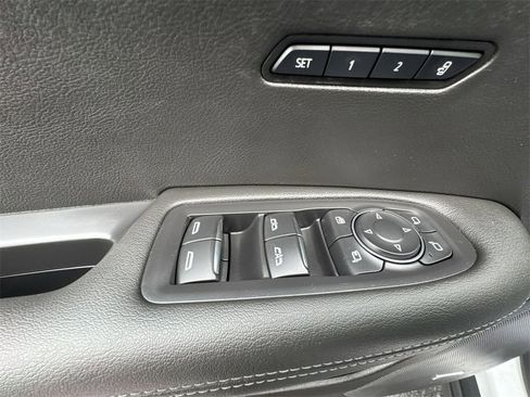 Used 2024 Cadillac XT6 Luxury w/ LPO, Floor Liner Package image 13