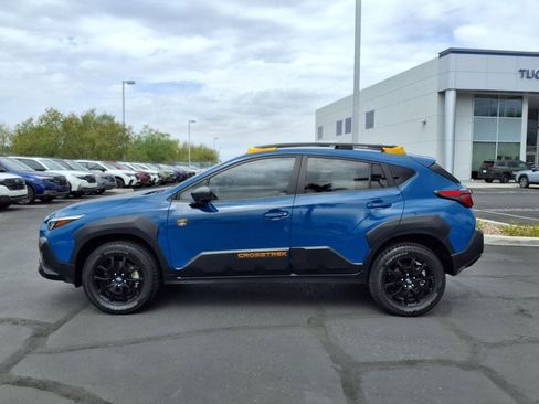 Used 2024 Subaru Crosstrek 2.5i Wilderness w/ Crosstrek Mirror Package AWD/4WD image 13