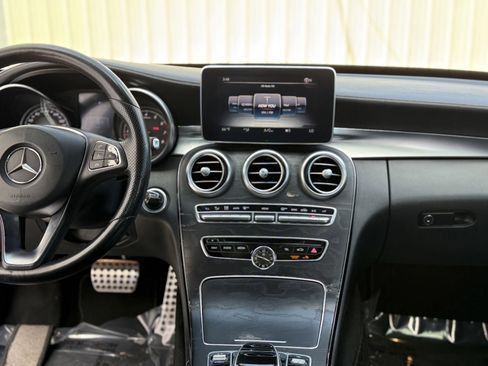 Used 2017 Mercedes-Benz C 300 4MATIC Sedan image 25