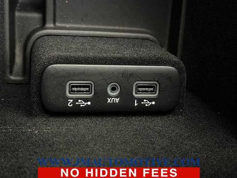 Used 2022 Chrysler 300 S image 43