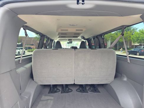 Used 2025 Chevrolet Express 3500 LT w/ LT Preferred Equipment Group RWD image 28